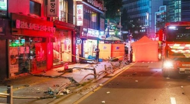 新聞記事　一瞬で９人の命を奪ったソウル支庁前交通事故
