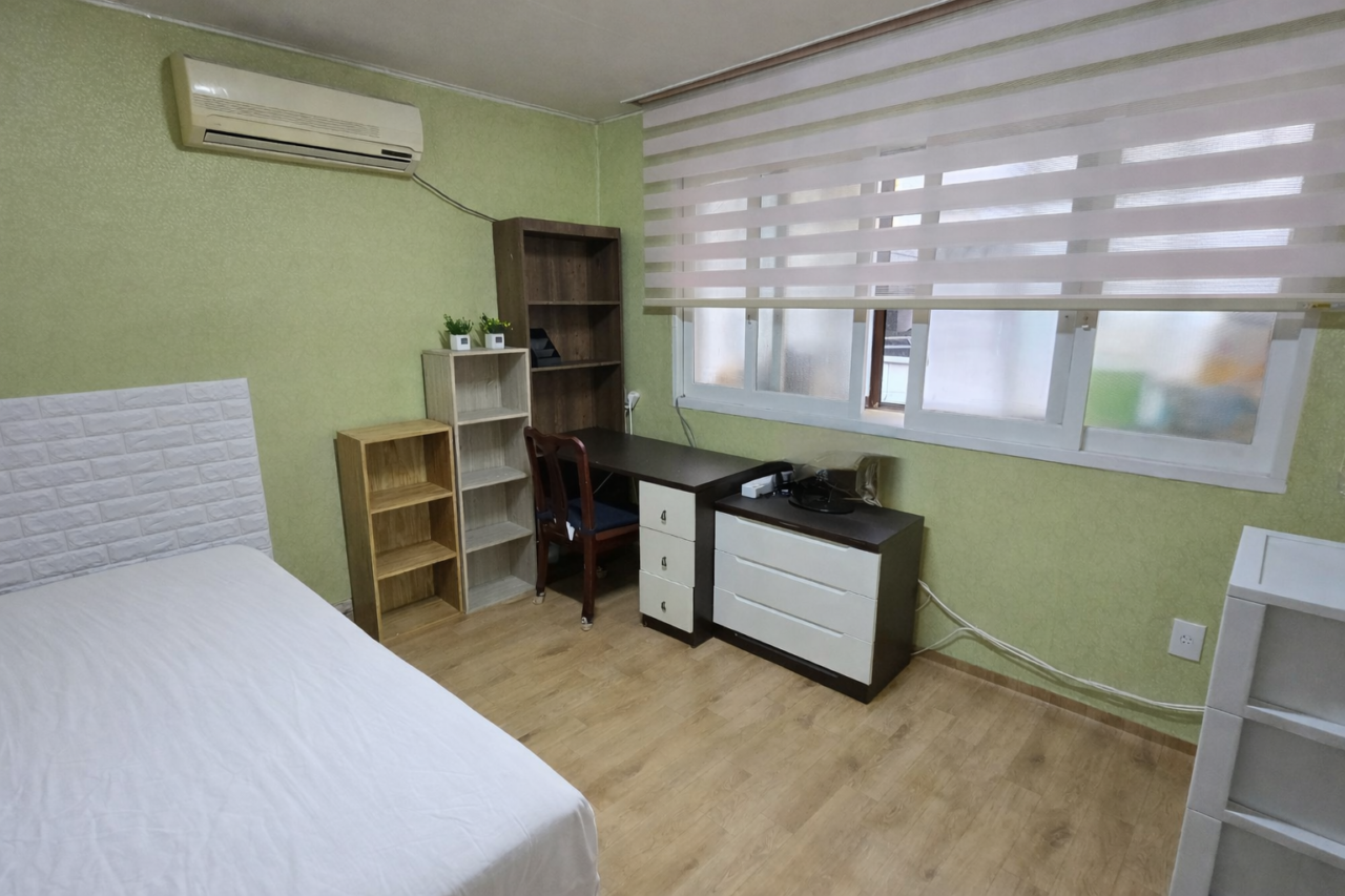 即入居可能 2号線新村駅徒歩3分 延世梨花西江徒歩10分圏内最高の立地 女性専用シェアハウス1人部屋